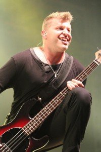 THREE DAYS GRACE THREE DAYS GRACE