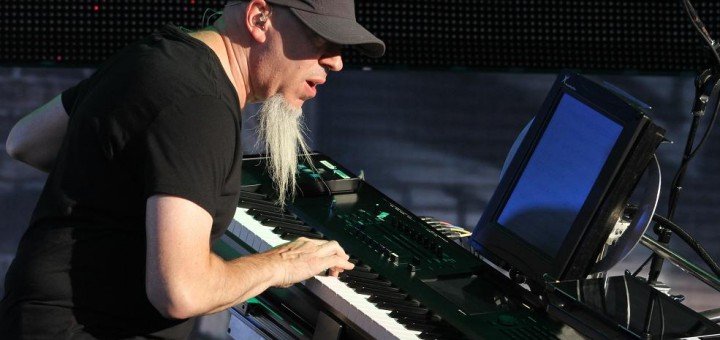 Jordan Rudess (DREAM THEATER)