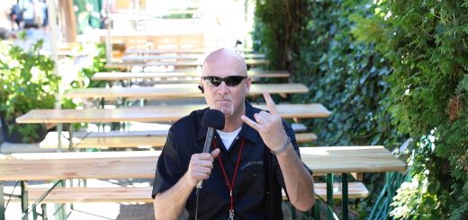 Teaser Queensryche - Fozzy O'Hare - metal-heads.de