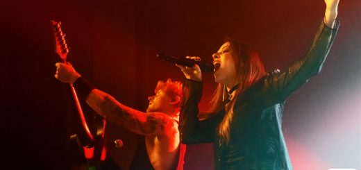 Beyond The Black Köln LMH