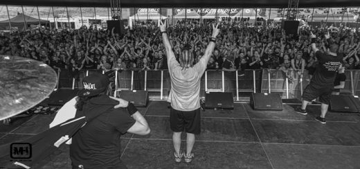 Dog Eat Dog - John Connor - Publikum