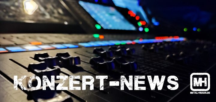 Ein Mischpult, Nahaufnahme einzelner Regler. Darüber der Schriftzug Konzert-News und das Metal-Heads-Logo.