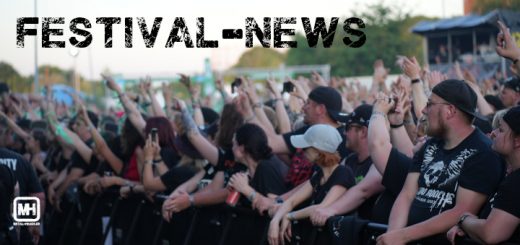 Symbolbild Festival-News: Die erste Reihe feiert wie wild seine Stars.