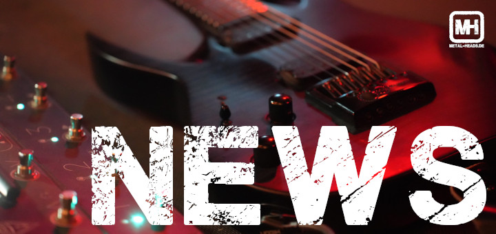 Eine Gitarre und ein Pedal mit der Aufschrift "News"