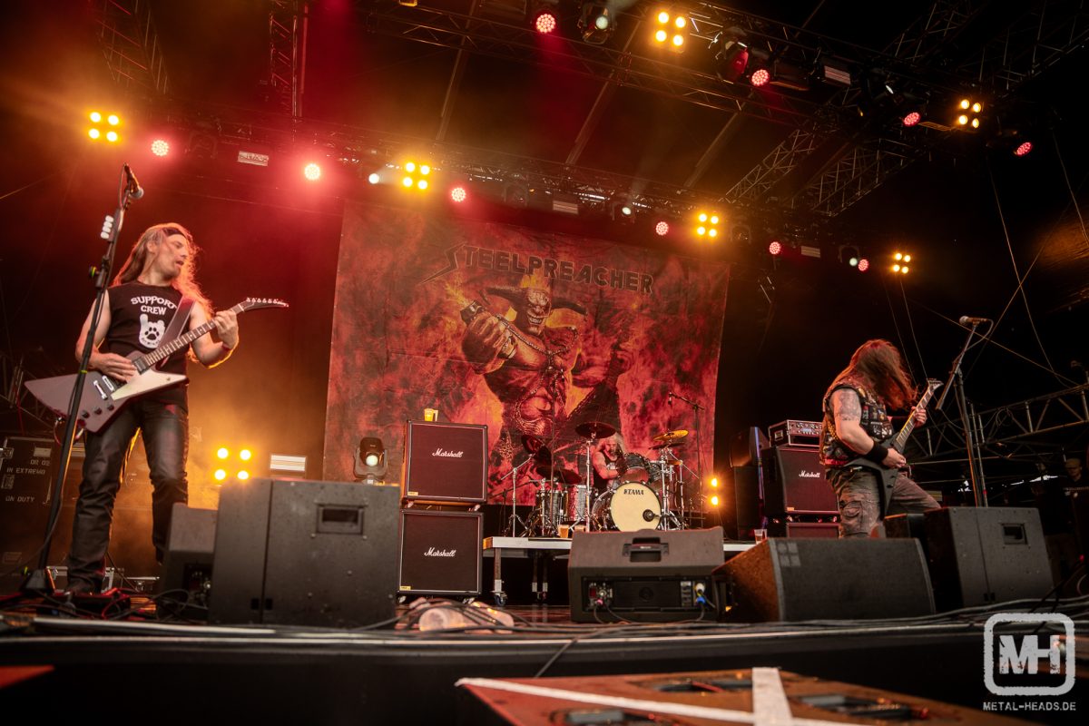 Steelpreacher @ Dong Open Air ©2024 by Thorsten Clusen / toto@metal-heads.de