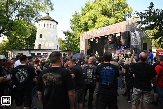 Fans am Freitag beim Rage Against Racism 2025