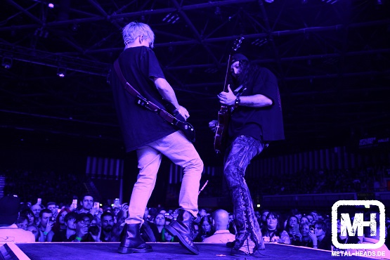 BADFLOWER Live In Düsseldorf 03.12.2025 010