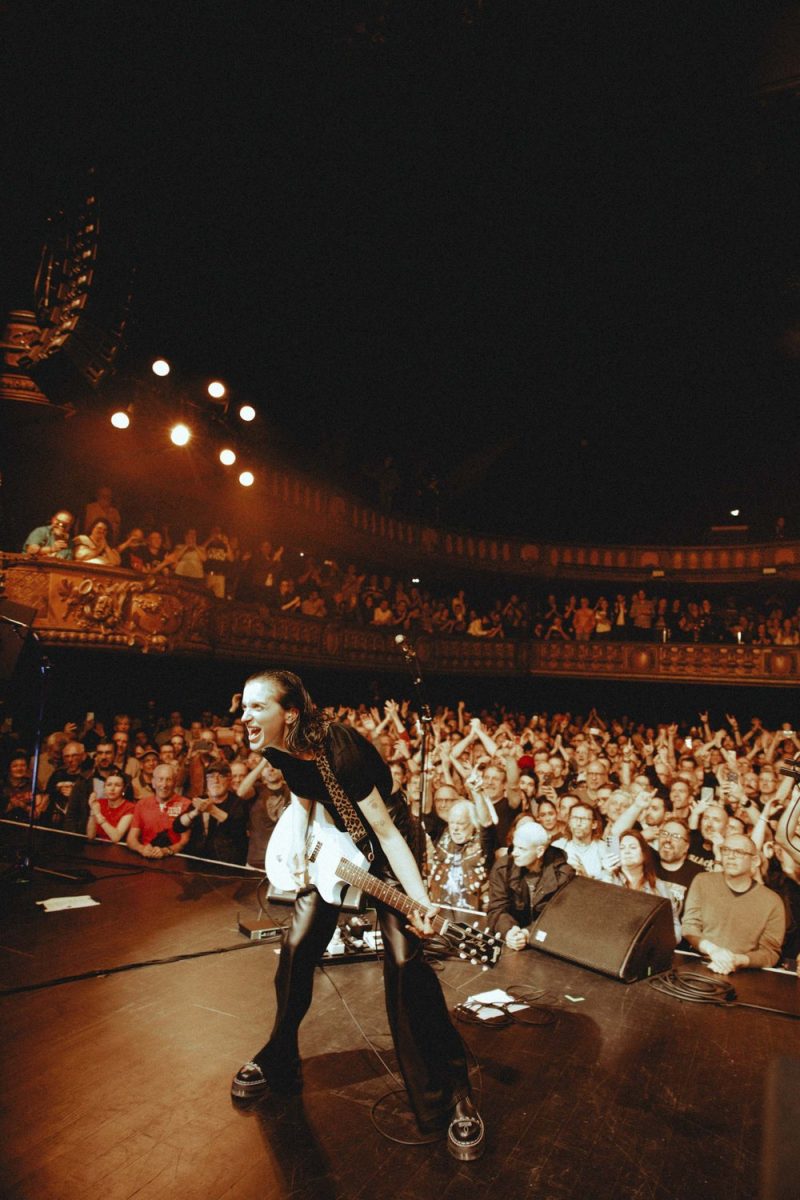 Laura Cox Live